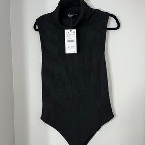 ZARA Ribbed Turtleneck Bodysuit in Black, size XL